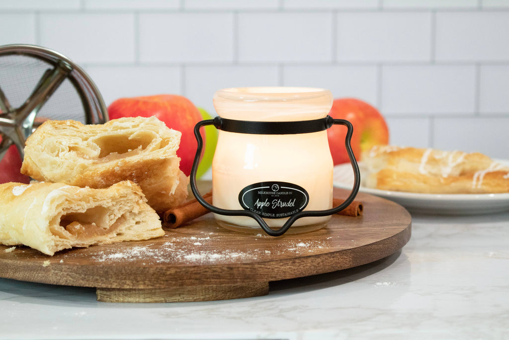 Milkhouse Candle Company - 5 oz Cream Jar Candle: Apple Strudel