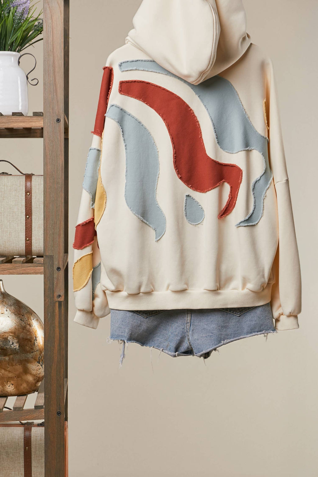 Mello. - Abstract Patch Hoodie with Kangaroo Pocket